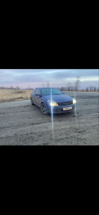 Opel Astra GTC 2007