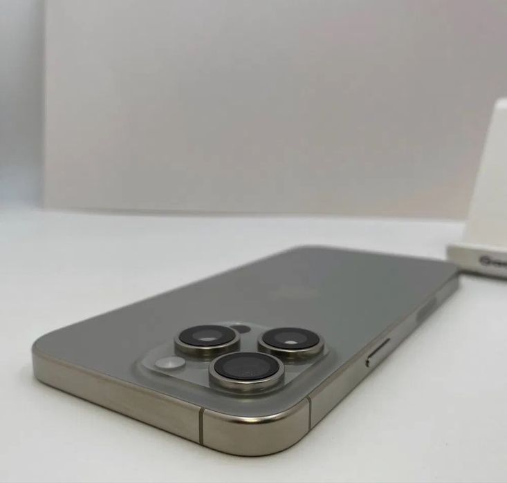 iPhone 15 Pro, 128GB, 5G, Natural Titanium