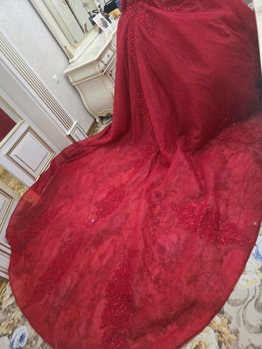 Новое Свадебное платье