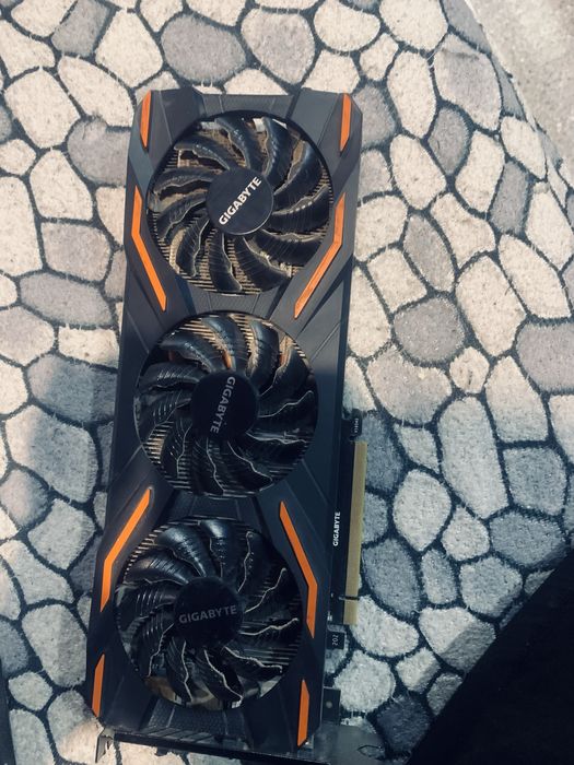 Видеокарта GeForce 1080