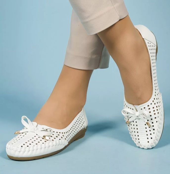 Балетки белые новые