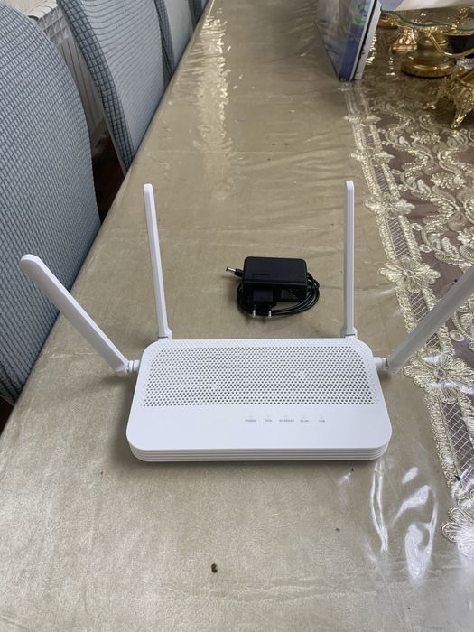 Wifi router Gpon terminal 2.4 Gh, 5 Gh