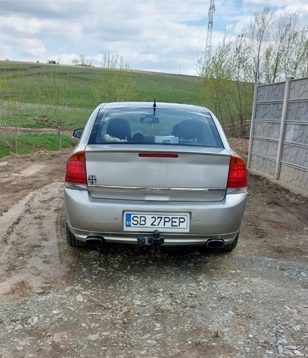 Vând Opel Vectra. C