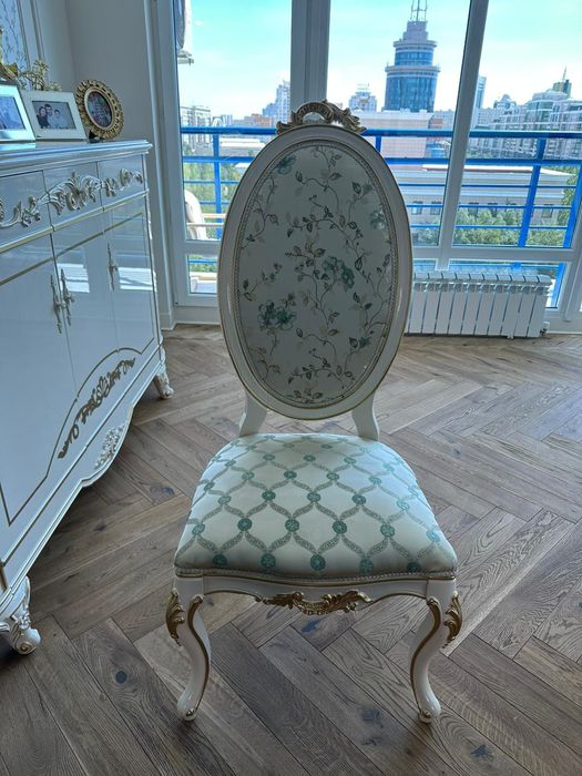 Мебель в гостиную