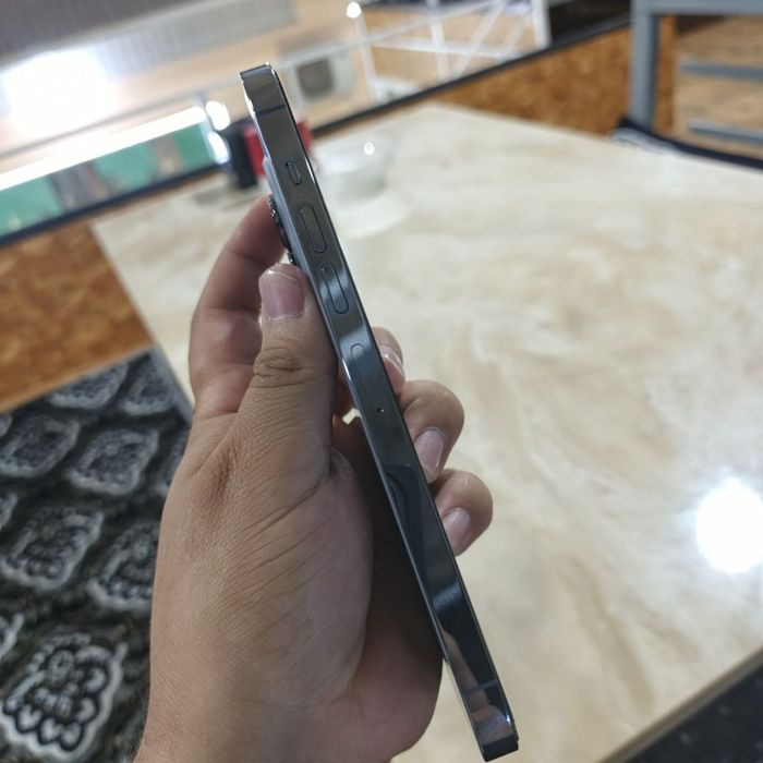 iPhone 13 pro max 128 blue