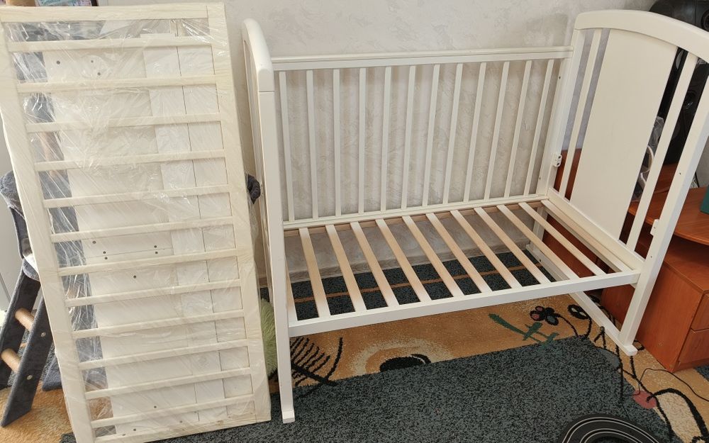 Продам детскую кроватку