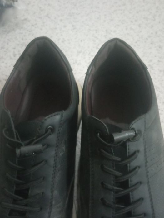 Продам мужскую обувь