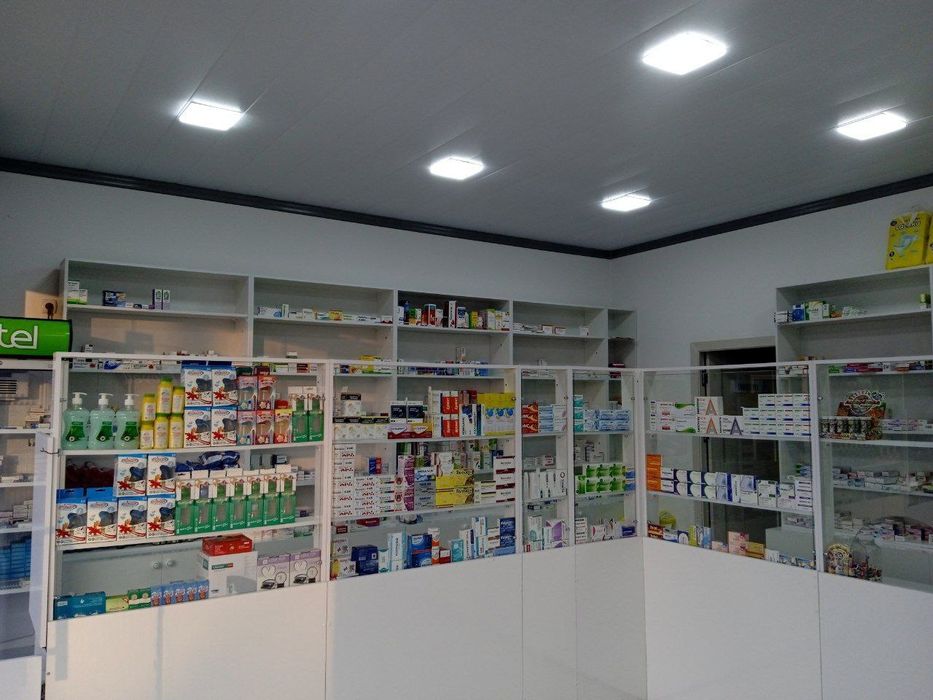 Apteka uchun komplekt Mebel - holati yangi ( ishlatilmagan )