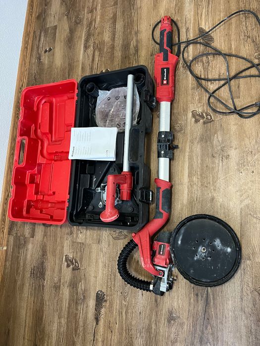 Mașină de șlefuit pereți