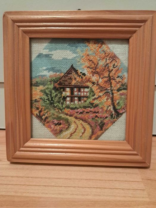 Goblen cu rama de lemn 10cm x 10 cm