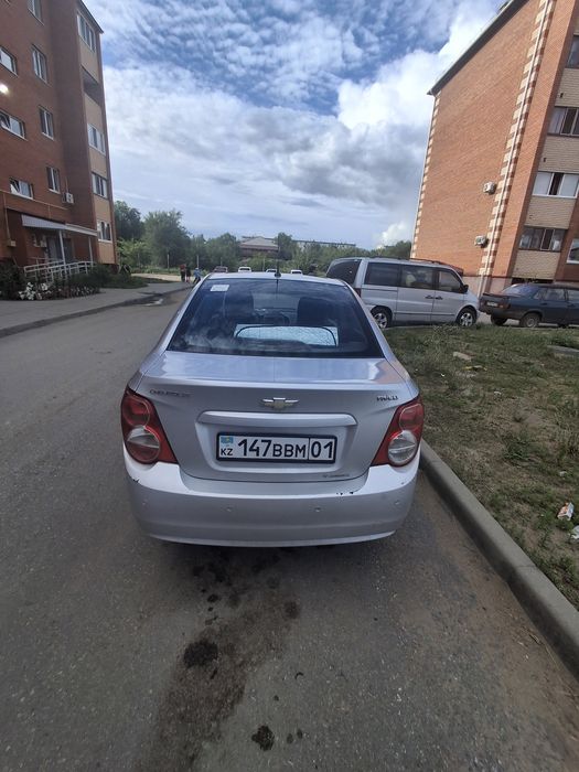Шевроле авео 2014года