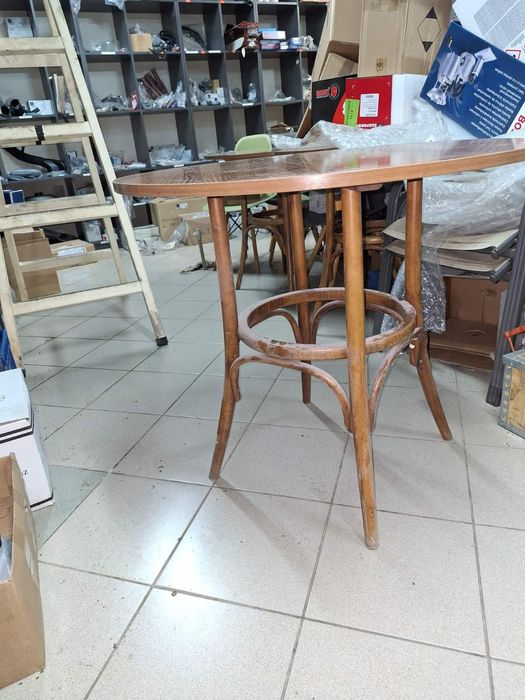 Маси -дървени запазени