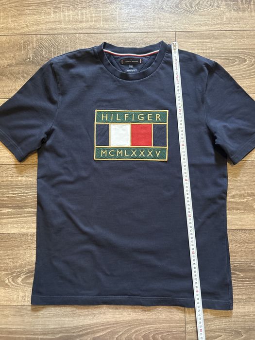 Tricou Tommy Hilfiger logo, nu nike adidas off louis y2k dsq2 boss ami