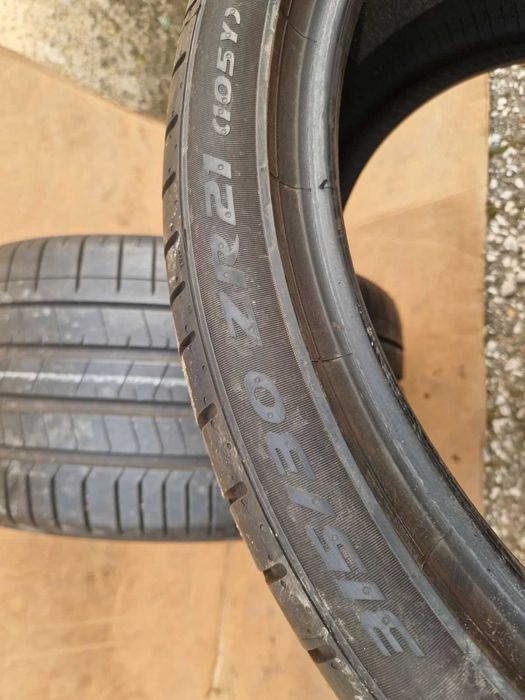 2 Pirelli R21 315/30 Летни гуми  DOT4223