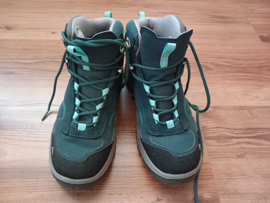 Спортни боти 40 номер