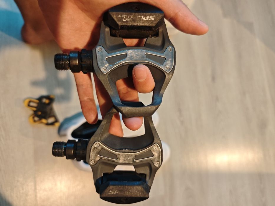 Педали Shimano Ultegra PD-6800 / Shimano PD-R550