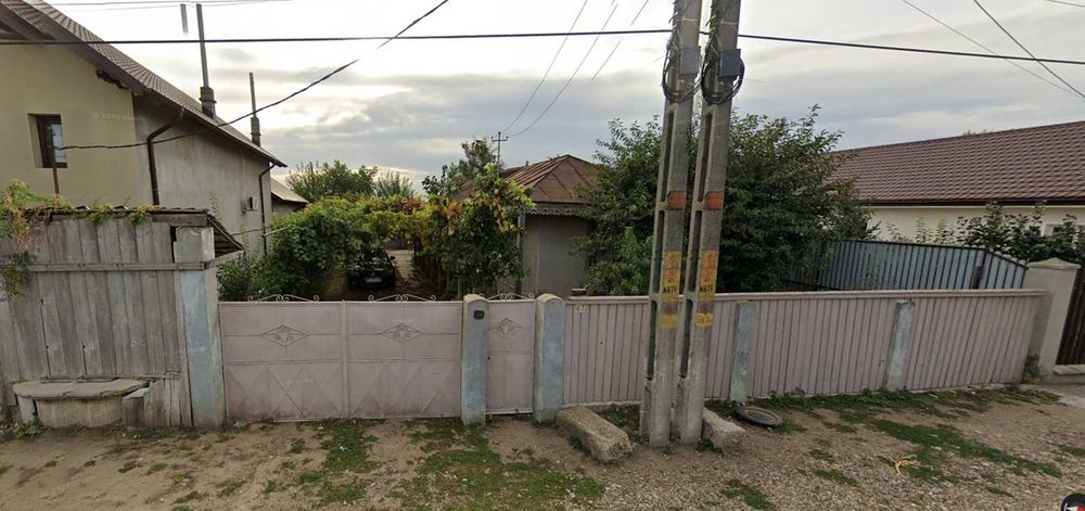 Casa 4 camere + teren 1444 mp ingradit