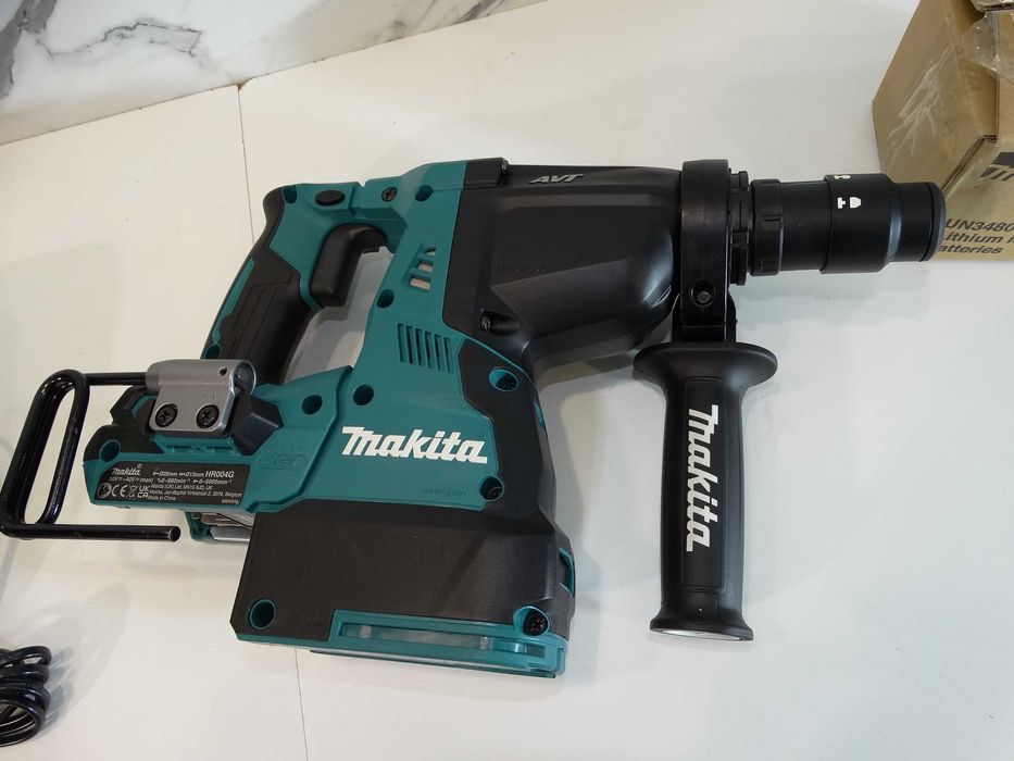 НОВО - Makita HR 004G / 40 V / XGT - Перфоратор