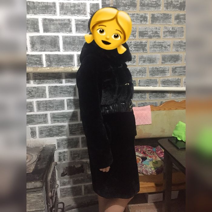 Продам шубу 42-46 размера. ТОРГ