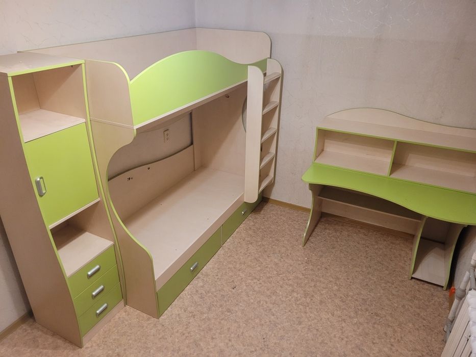 Детский спальный гарнитур