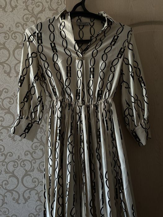 Продаю платье за 10к