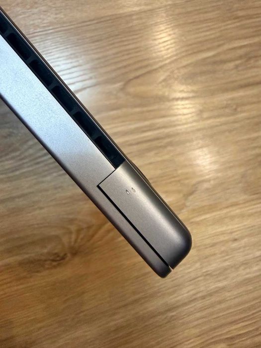 Macbook Pro 16 M1 Pro 512GB SSD, 32GB Ram