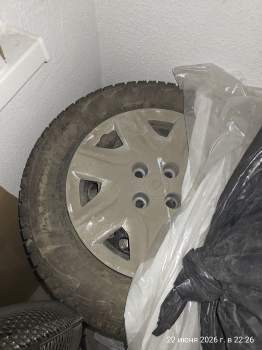 Продам шины и диски в комплекте