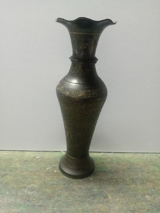 Ваза-кувшин латунь