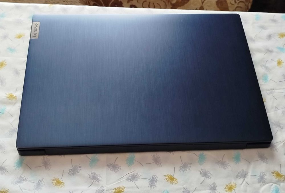 Laptop Lenovo Ideapad 3, Ryzen 5, 12Gb RAM, SSD M2 nVme
