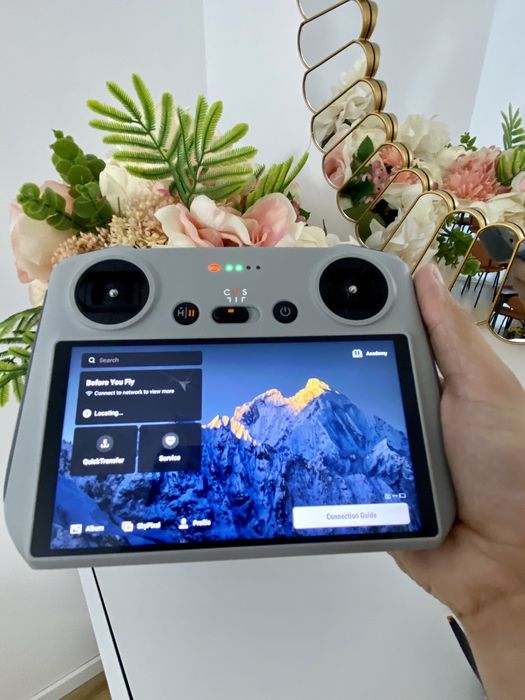 Drona DJI Mini 3 Pro cu Controller Smart