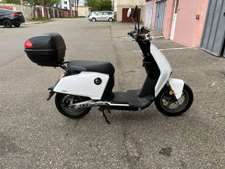 Scuter electric Super Soco Cux Full Led Alarma Impecabil ca nou