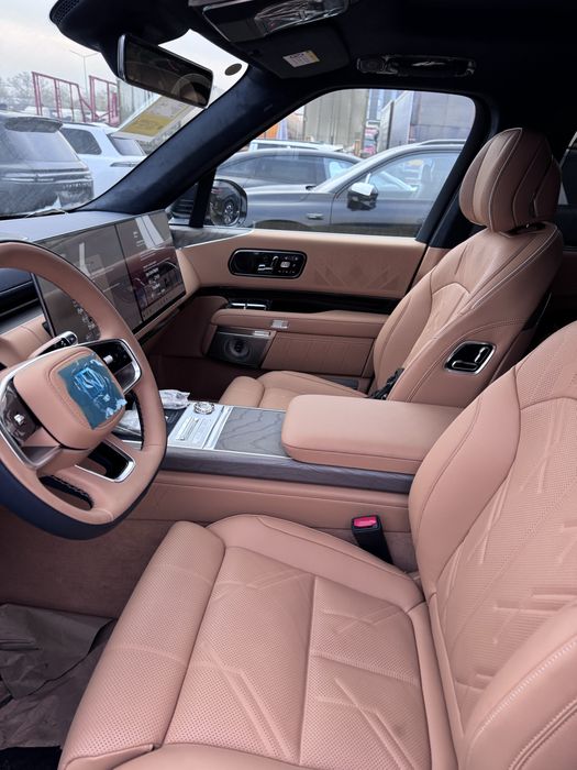 Zeekr 9x 70 kv full black edition sideniya aylanadi 2ta manitor bor