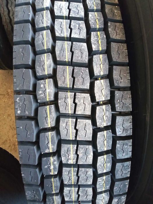 Гуми за камиони.