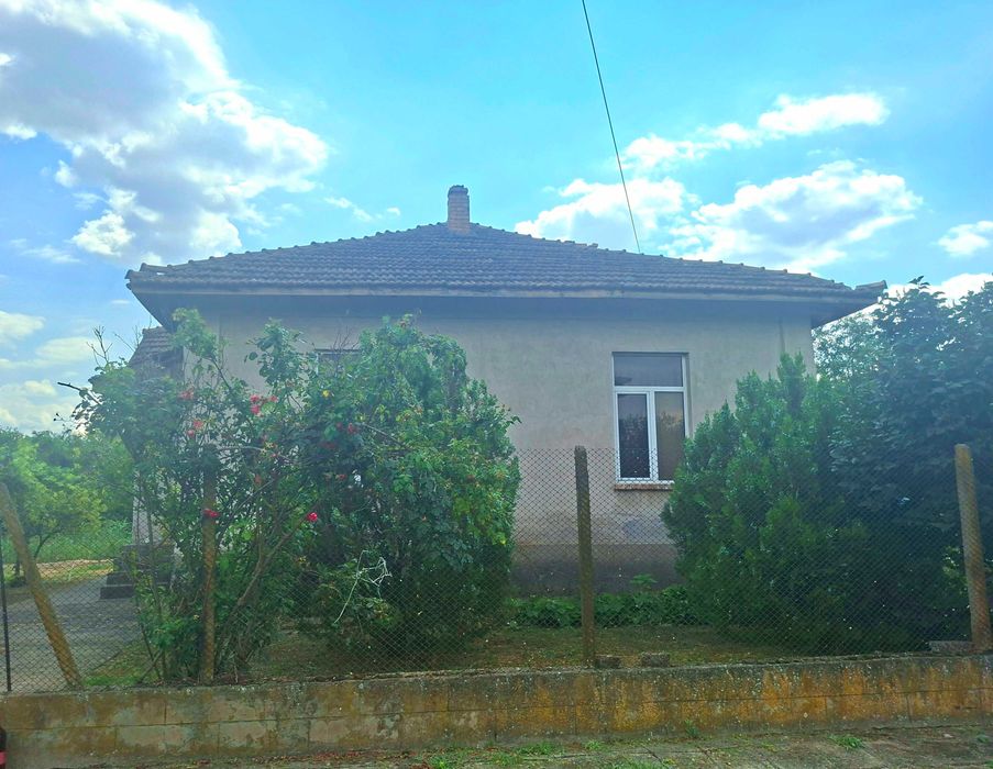 Продажба на къща