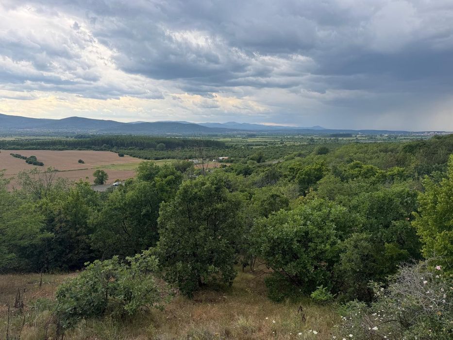 2.3 дка Парцел на Главен Път Казанлък - Стара Загора до Лукойл