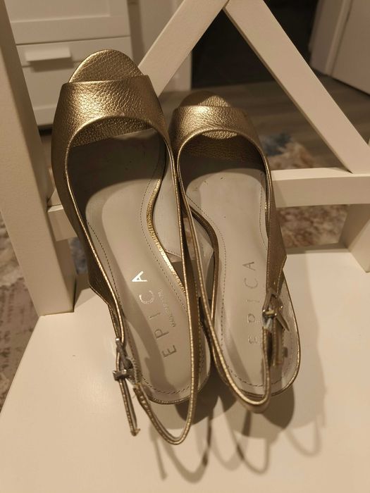 SANDALE ELEGANTE din piele pentru doamne