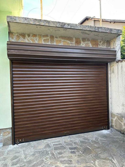 Автоматични ролетни врати