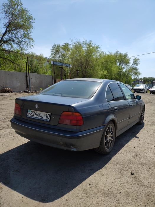 Продам Bmw e39 1996г