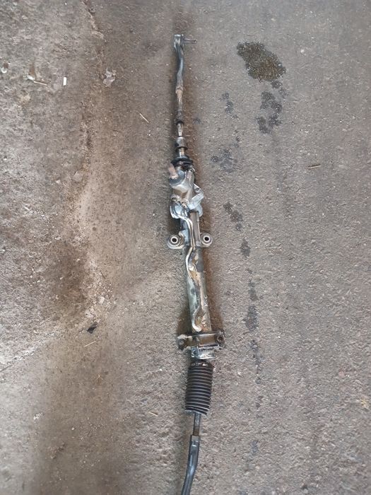 Рулевая реика Тоета Карина Е