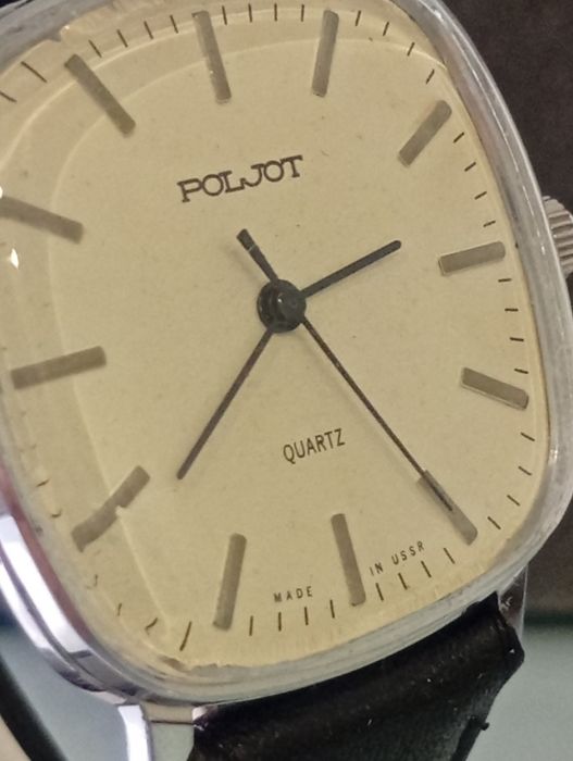 Руски мъжки ръчен кварцов часовник  POLJOT  ПЛЕТ.