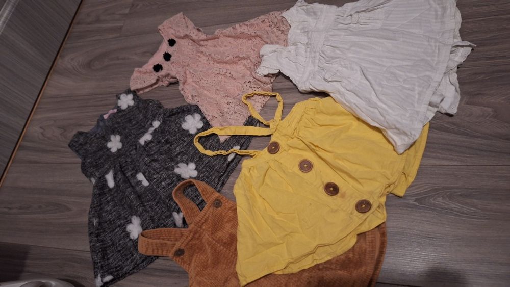 Lot 5 rochite pt bebelusi