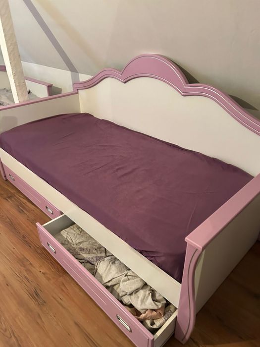 Две кровати для девочек