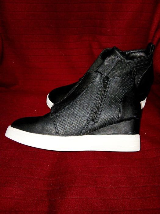 Из США,, разная женская обувь ! Распродажа !