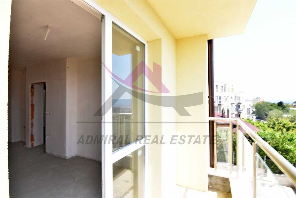 Продава се Двустаен апартамент в Варна, Възраждане 3 - 55 кв.м за 1910 €/кв.м - Снимка #3