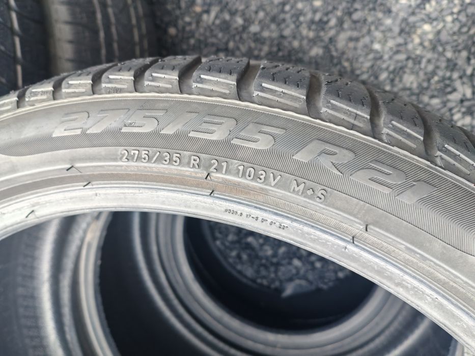 275 35 21 și 315 30 21,cate2buc Pirelli Sottozero3, 2022,6mm