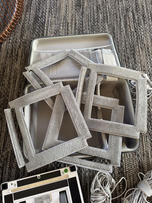 HUTT W66 Робот за стъкла прозорци