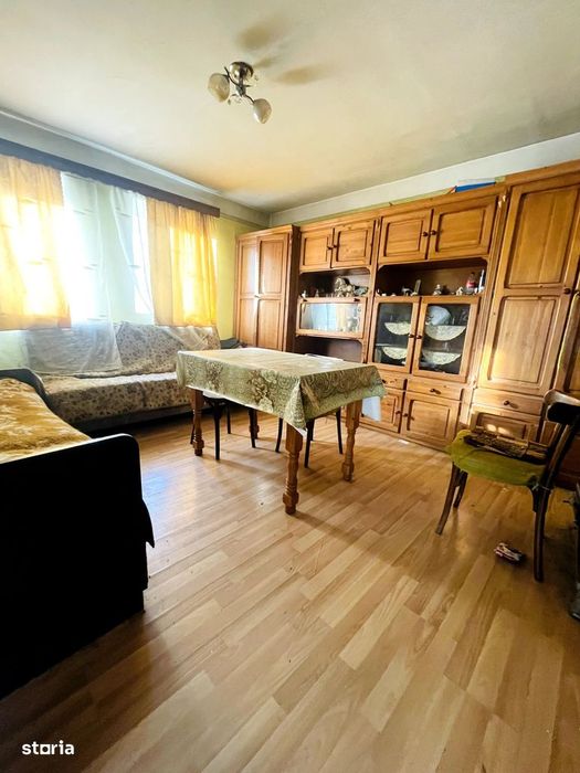 Casă + teren generos 1603 mp, poziție centrală – Ianoșda