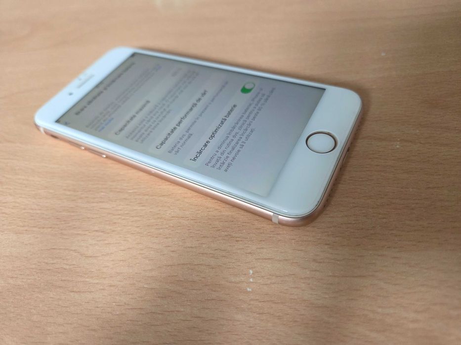 IPhone 8, 64GB, alb