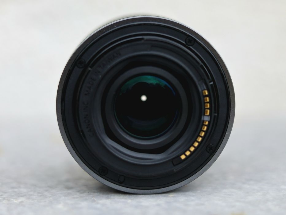 Canon RF 24-50mm IS STM Full frame