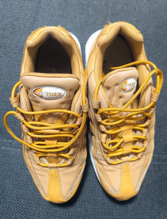 Промоция Nike air max 95 перфектни